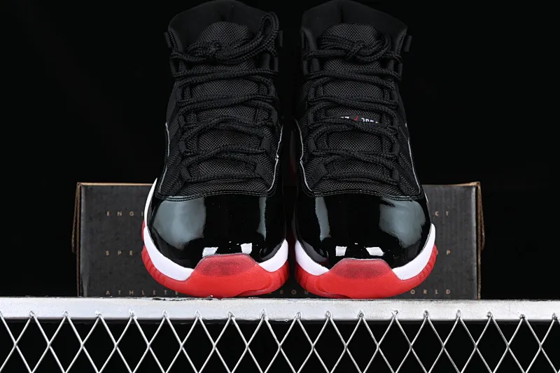 All categories Air Jordan Jordan series basketball shoes Air Jordan 11 OG version Air Jordan 11 "Bred" AJ11 Joe 11 patent leather black and red first year replica high-top basketball shoes 378037-061